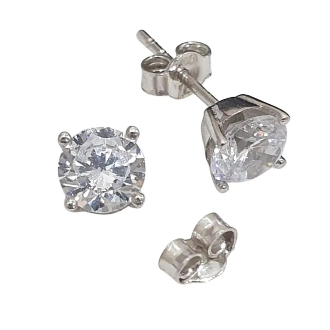 18K White Gold Round Stud Earrings