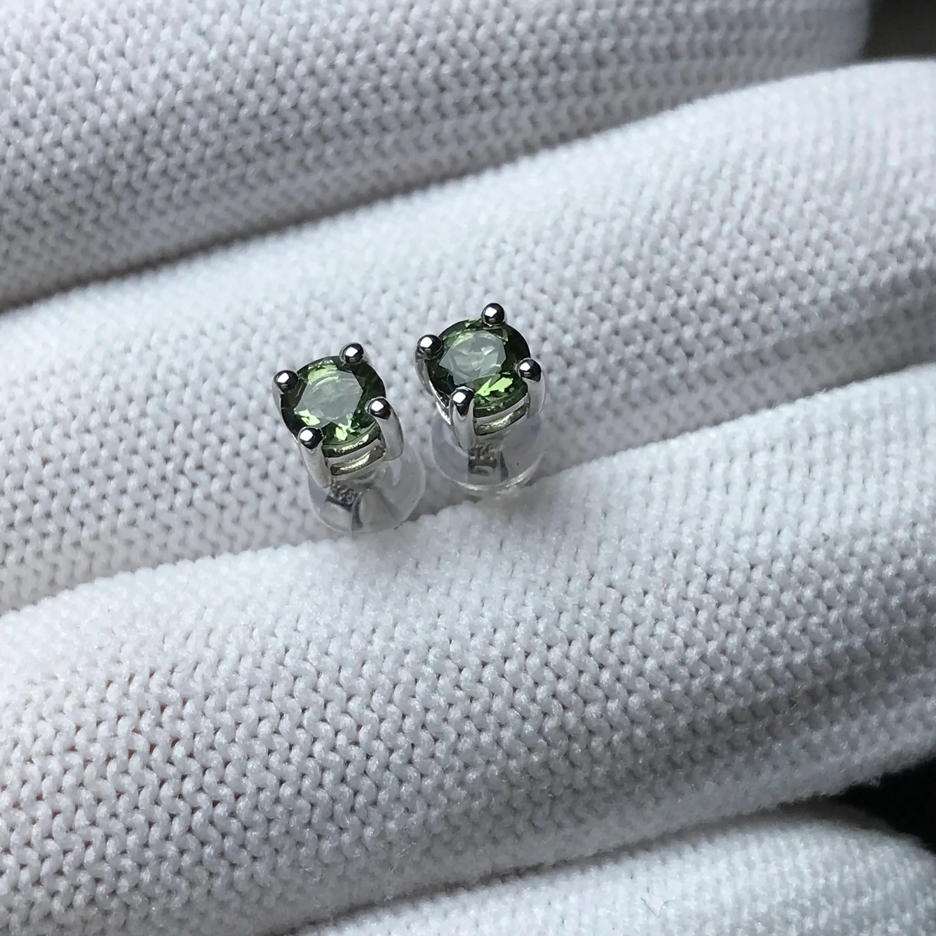 4mm Gem-grade Round Cut Moldavite Earrings Top-quality Green | Rare High-frequency Heart Chakra Healing Stone