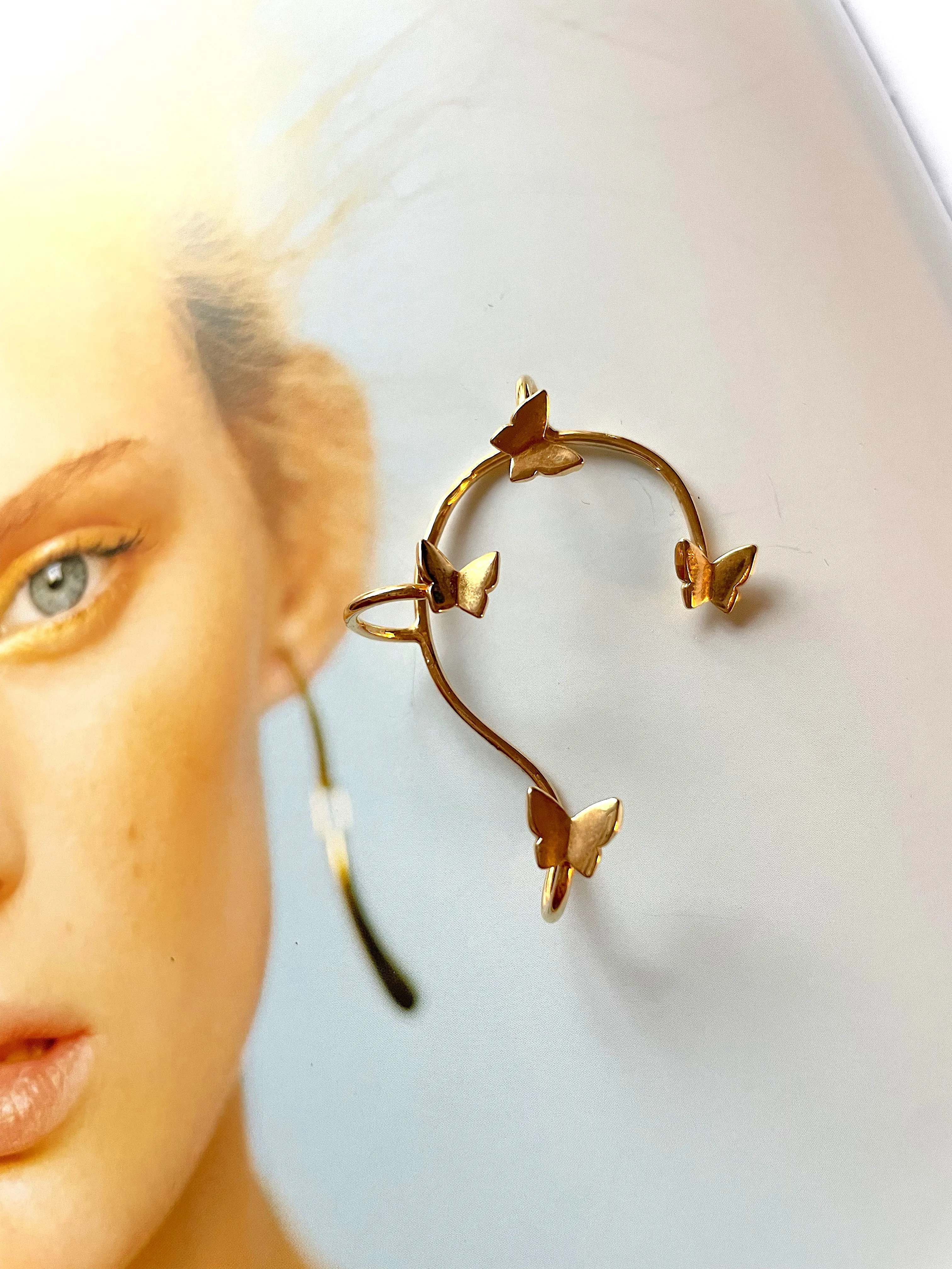 Butterflies earpiece earring