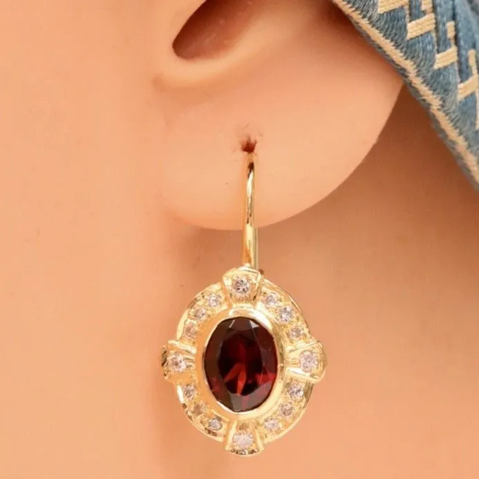 Covent Garden 14 Gold, Diamond and Garnet Earrings