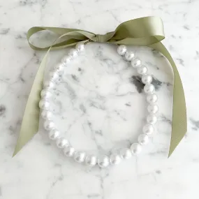 DOTTY sage green ribbon pearl necklace