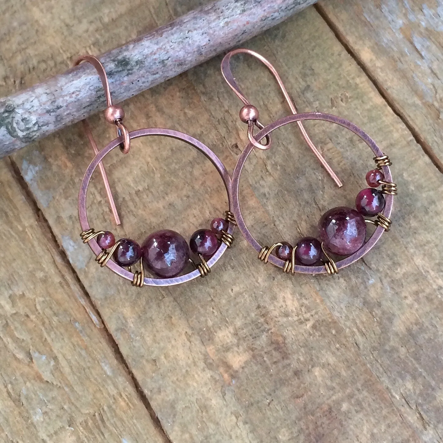 Garnet Earrings, Small Garnet Hoop Earrings, Red Garnet Jewelry, Copper Hoop Earrings, Copper Jewelry, Garnet Jewelry Set