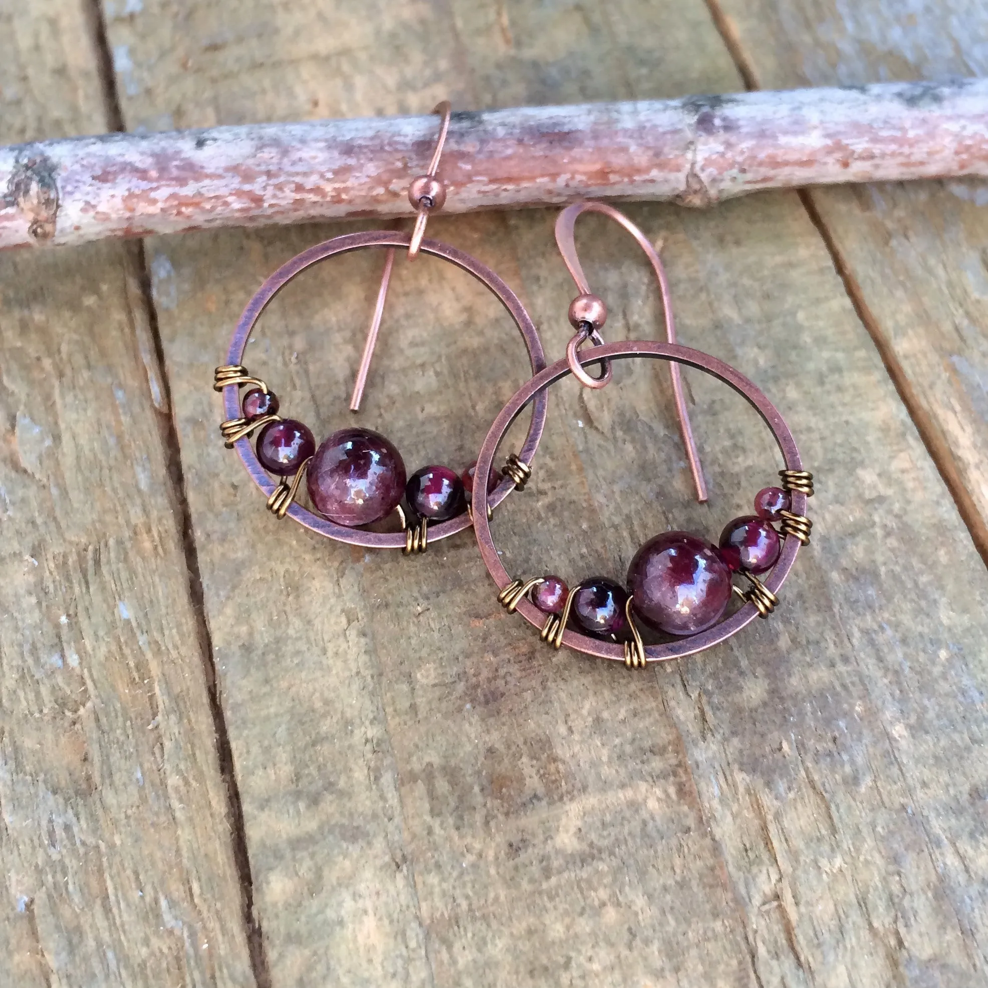 Garnet Earrings, Small Garnet Hoop Earrings, Red Garnet Jewelry, Copper Hoop Earrings, Copper Jewelry, Garnet Jewelry Set