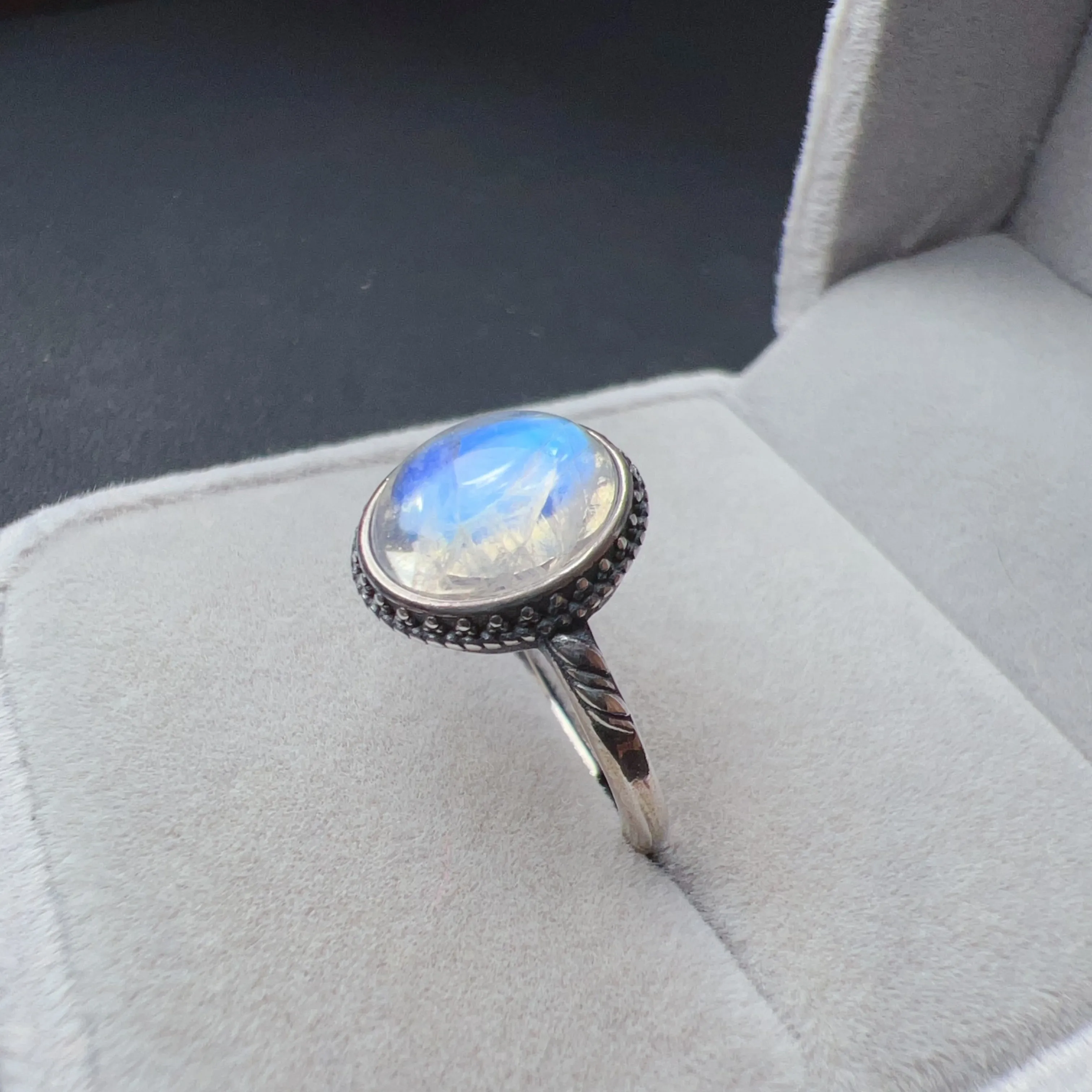 High Quality Blue Moonstone Ring Handmade with 7.7x9.5mm Cabochon 925 Sterling Silver