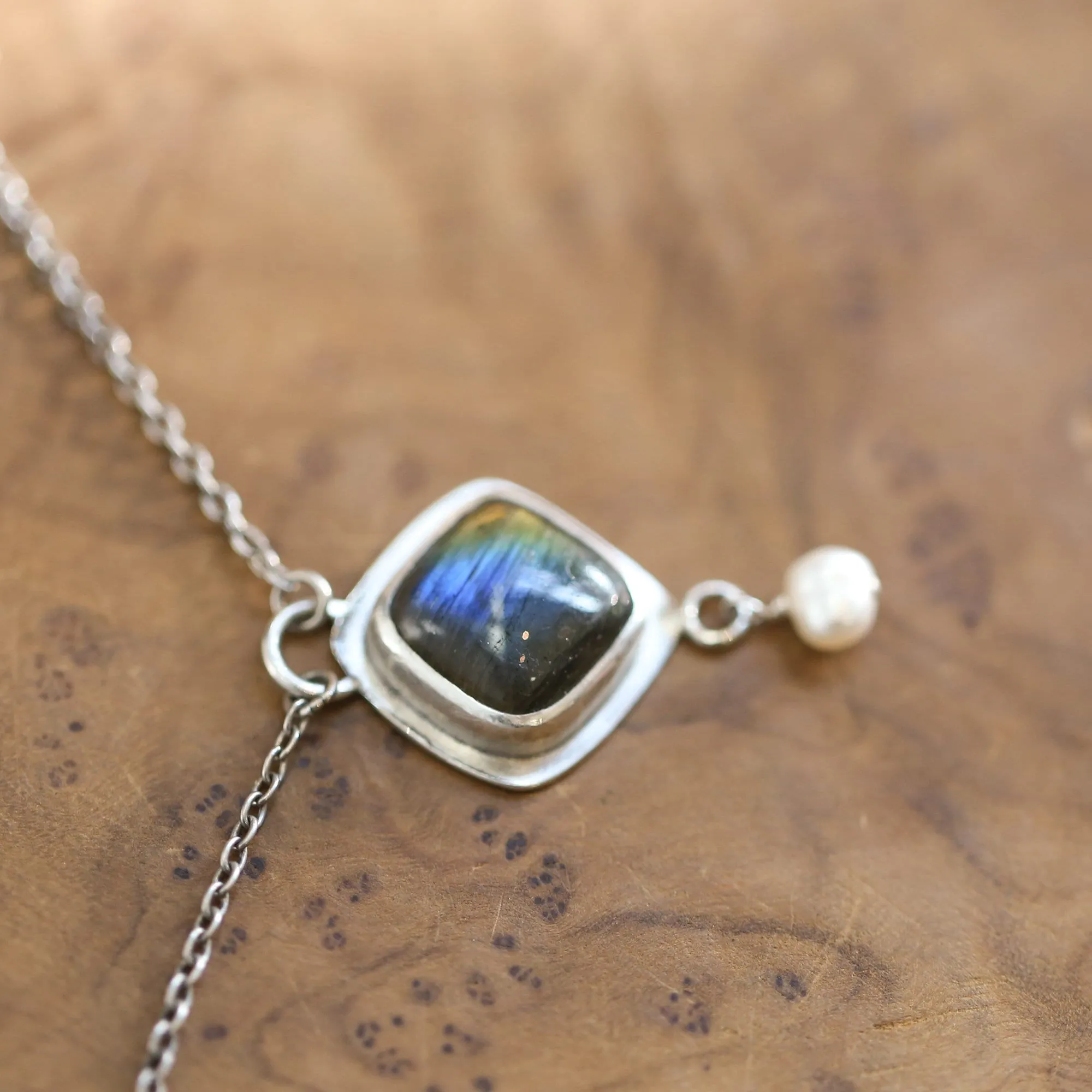 Labradorite Pendant - .925 Sterling Silver - Labradorite Freshwater Pearl Necklace