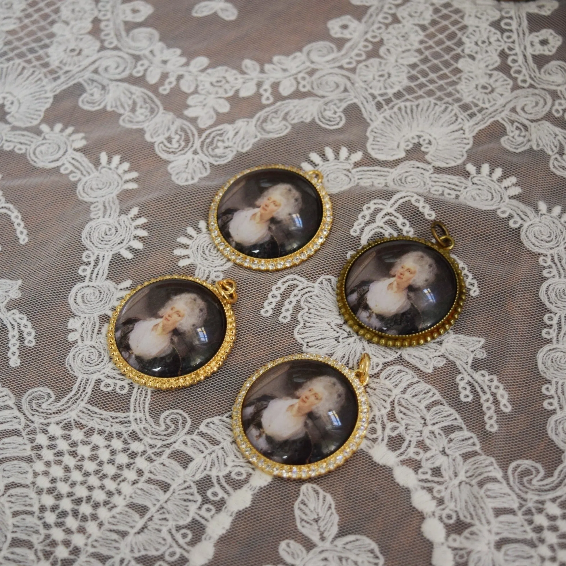 Miniature Portrait - Large Round - Queen Charlotte