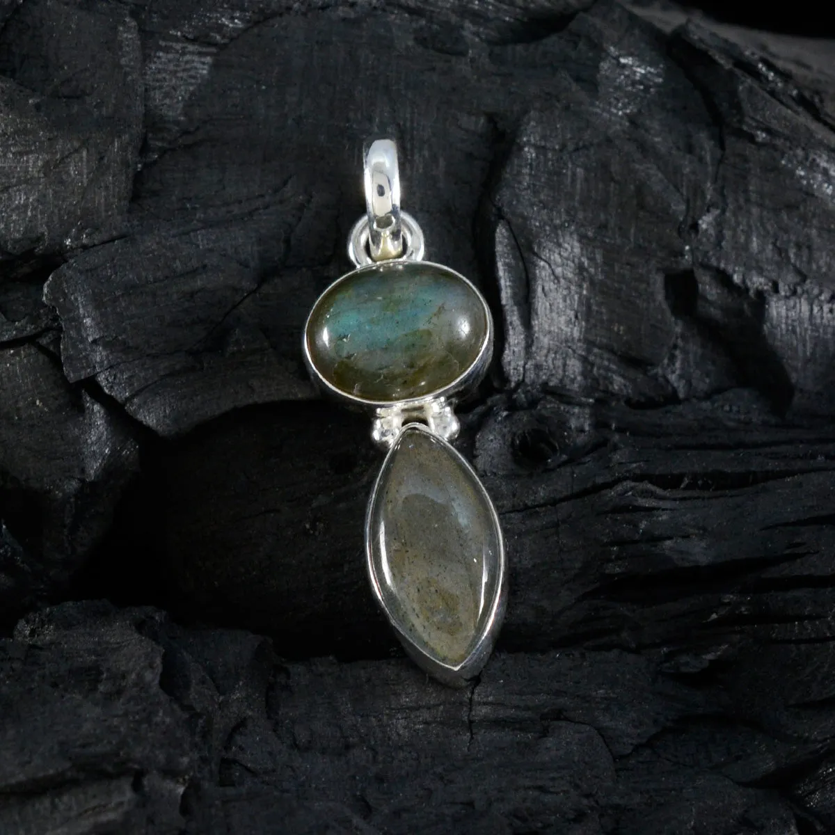 Riyo Bonny Gems Multi Cabochon Gray Labradorite Solid Silver Pendant Gift For Anniversary