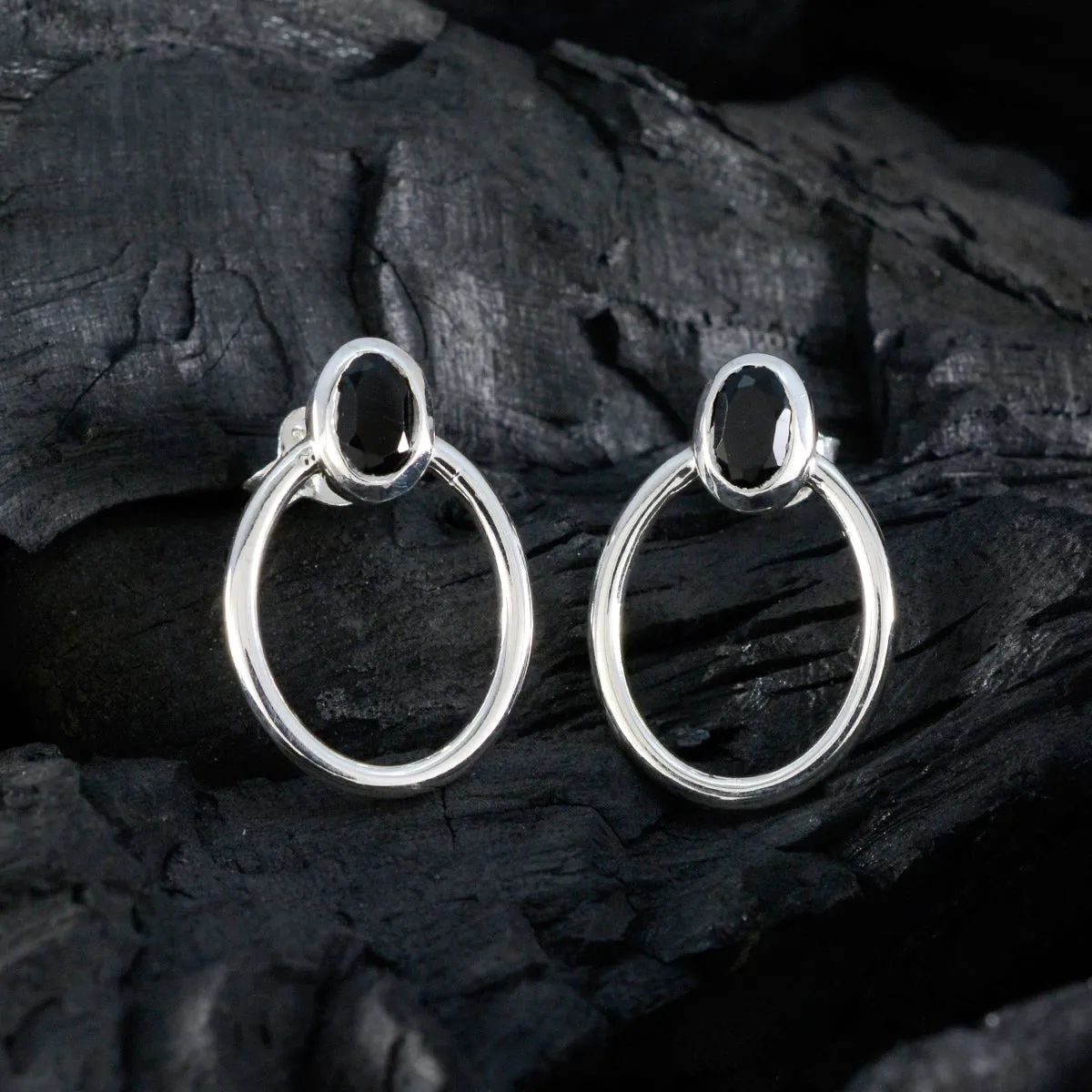 Stylish Sterling Silver Earring with Bezel-Set Black Onyx - Perfect Gift for Sister