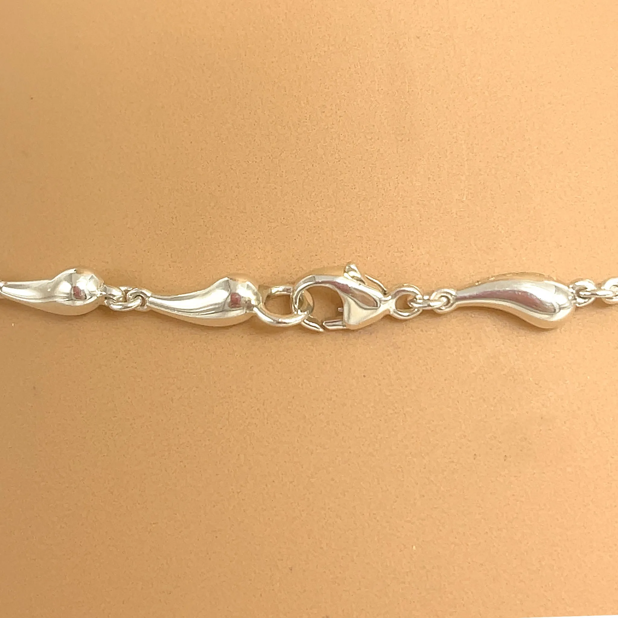 Tiffany &  Co. Elsa Peretti Mini Teardrop Necklace in Sterling Silver