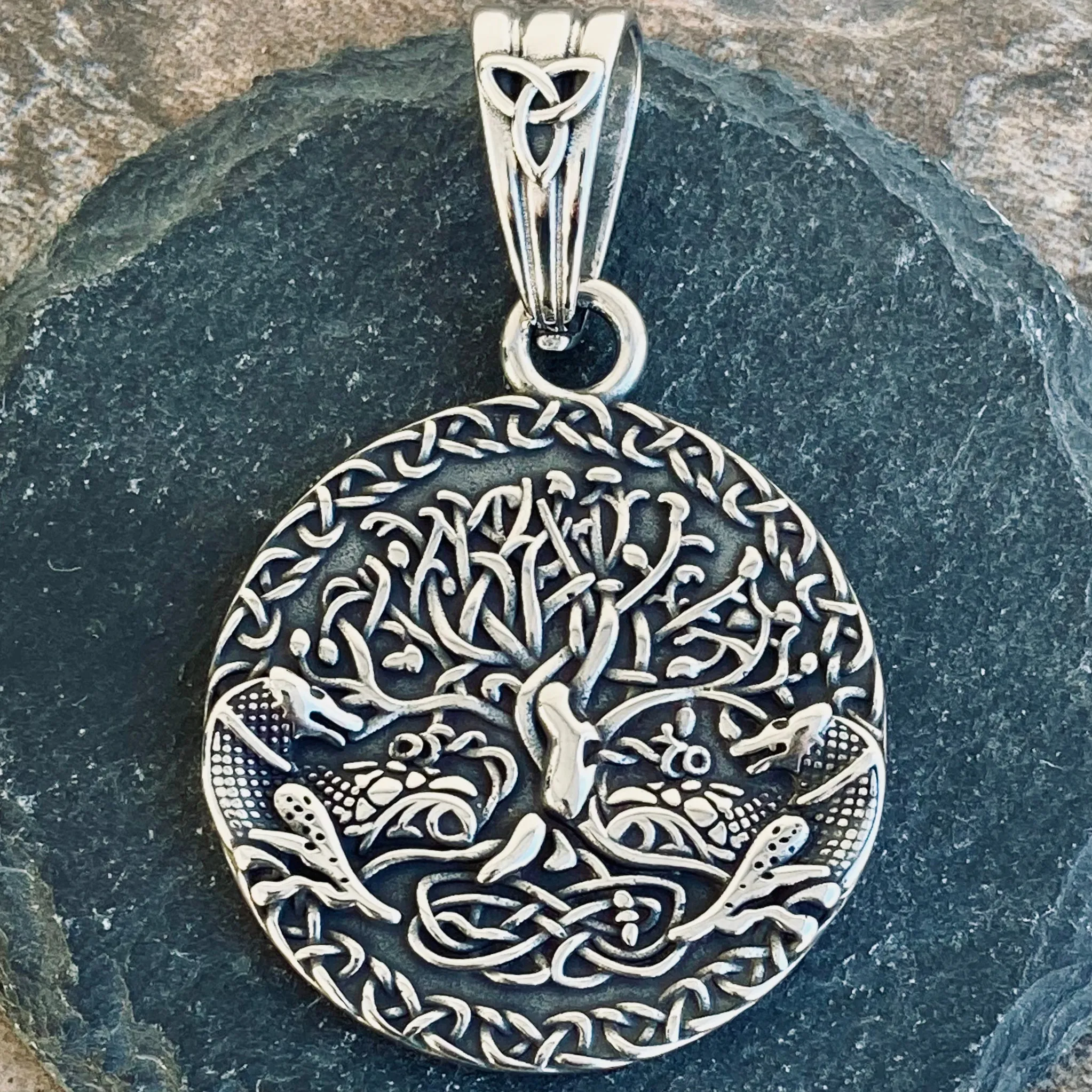 Viking - Tree of Life - Yggdrasil Pendant - Necklace (812)