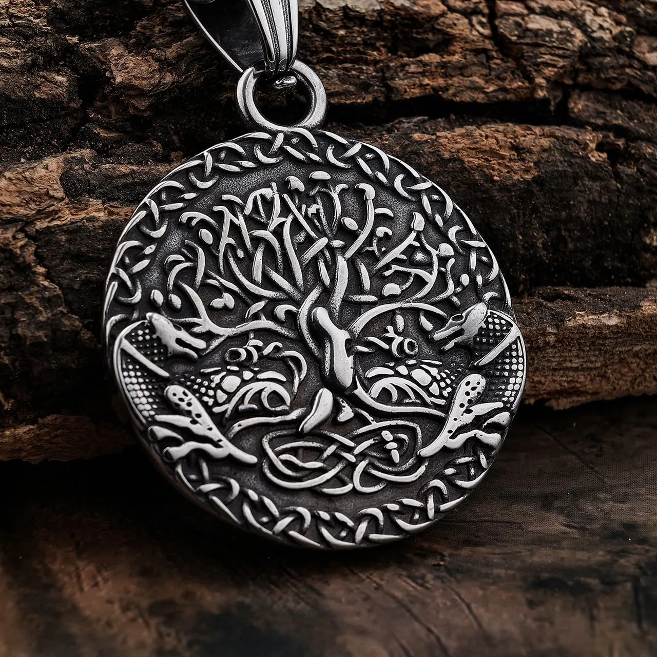 Viking - Tree of Life - Yggdrasil Pendant - Necklace (812)